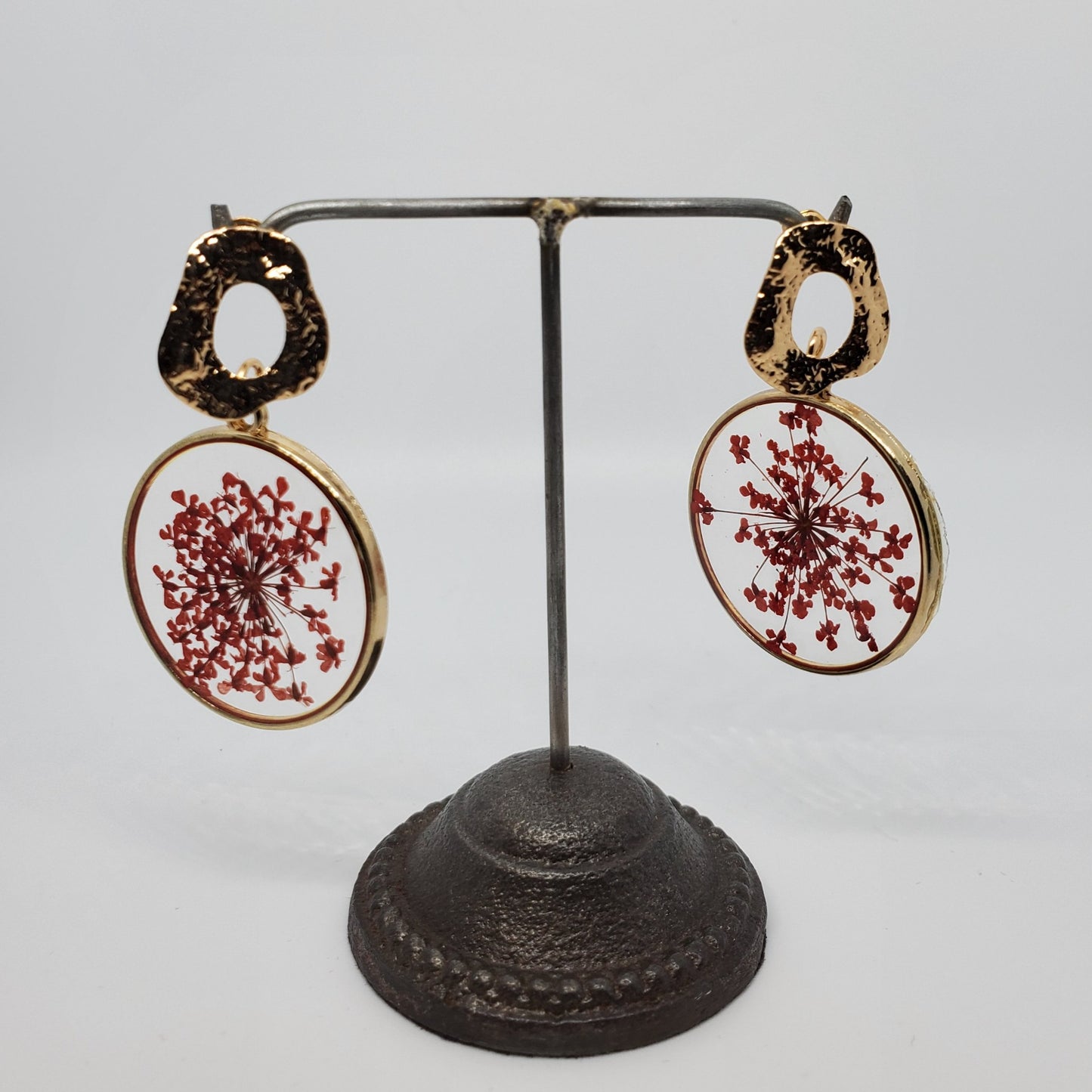 NATURAL FLOWER DROP EARRINGS -RED