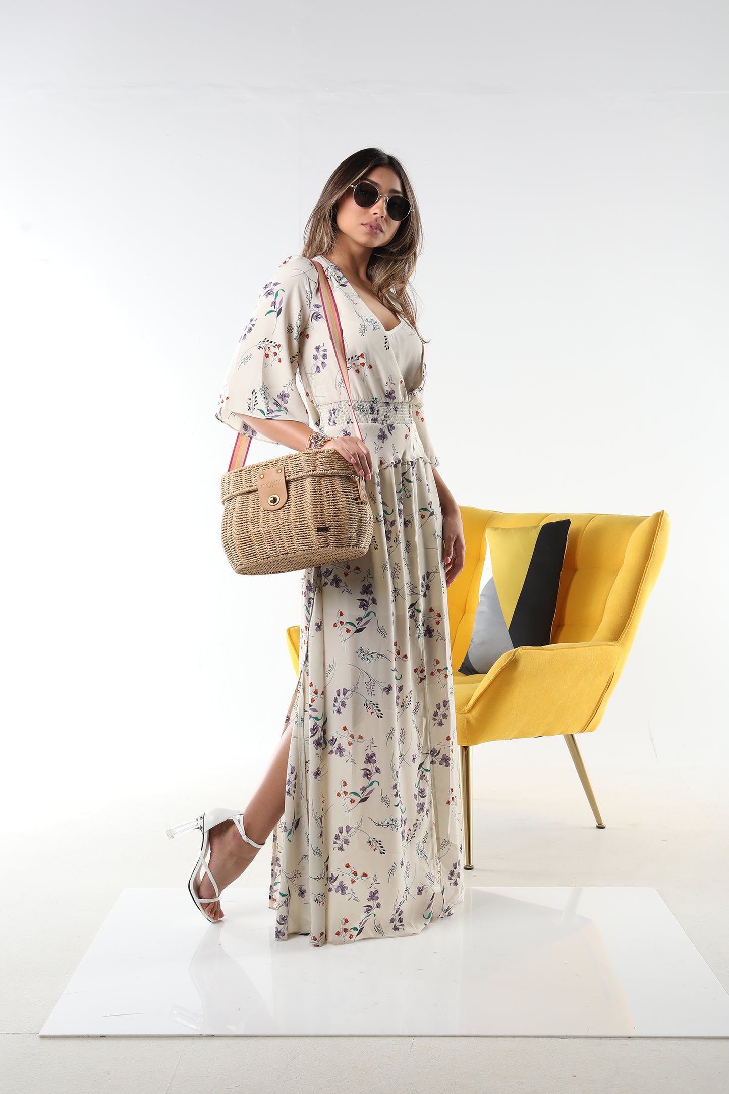 ELEGANTLY CREAM FLORAL PRINT MAXI DRESS