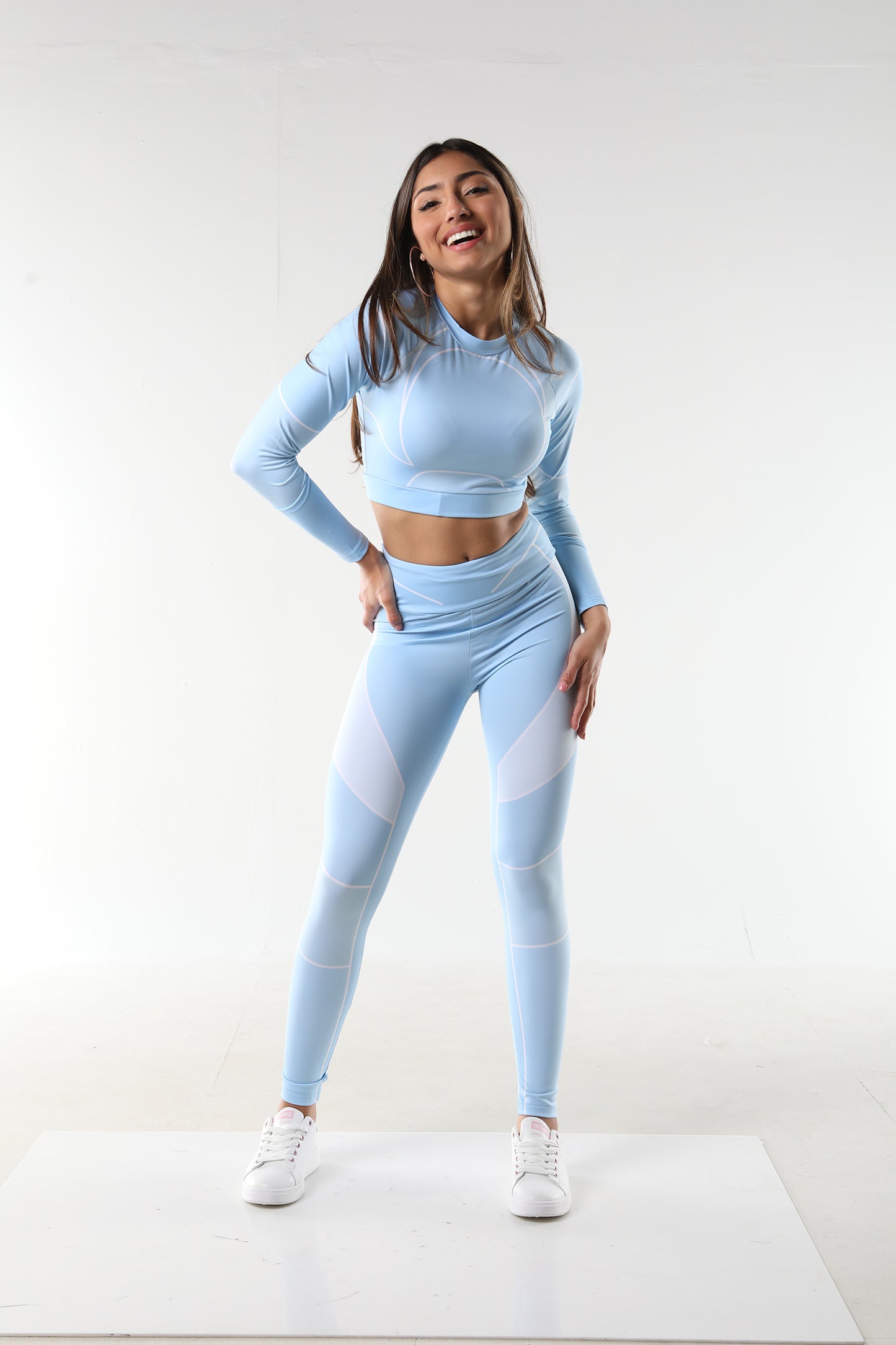 WOMEN SPORTSWEAR TRACKSUIT